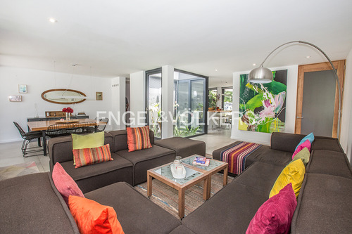 Arriendo Moderna Casa San Damián , Las Condes