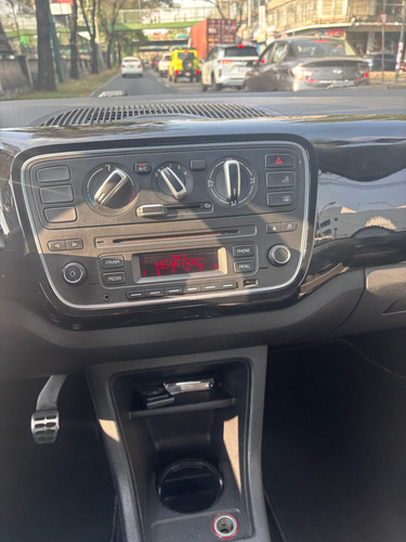 Volkswagen Up! 1.0 High Up Mt