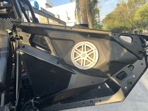 Polaris Rzr