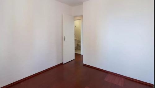 Apto 8o Andar. Manacas (limite Osasco São Paulo). 3 Dorm