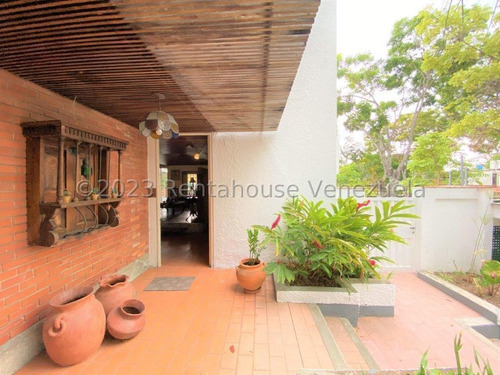 Ana Torres. Casa En Venta 249447 En El Cafetal