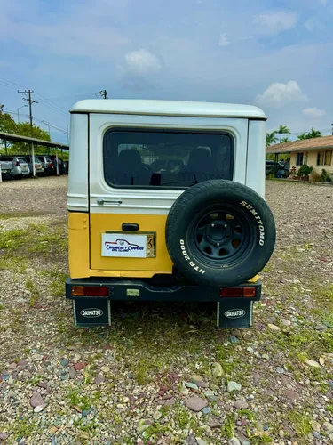 Daihatsu F20 1.6 F20 4X4