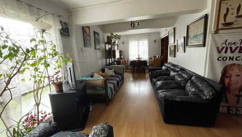 Vendo Casa De Dos Pisos, Pareada (101596)