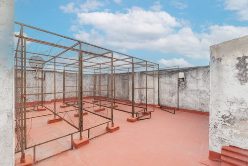 Venta Dpto De 3 Dormitorios Barrio Sur A Reciclar