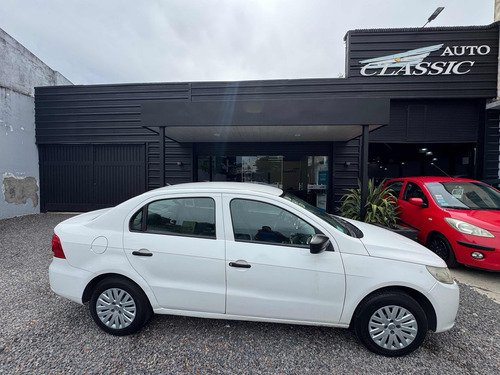 Volkswagen Voyage 1.6 Comfortline 101cv