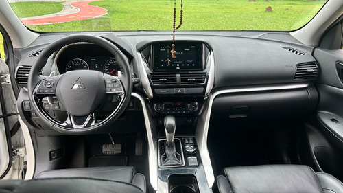 Mitsubishi Eclipse Cross 1.5 Sport Hpe-S Turbo S-Awc Cvt 5P