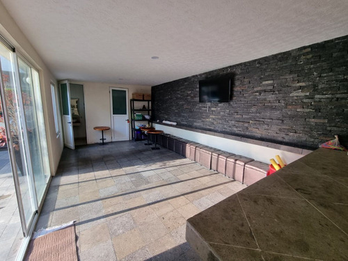 Casa En Venta O Renta En El Mesón, Calimaya 4 Recamaras 520 M2 Construccion