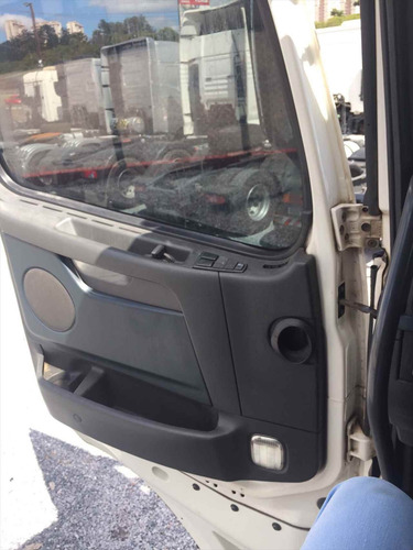 Imagem 6 de 13 de Caminhao Volvo Fh 460