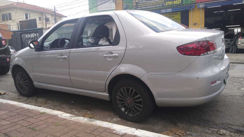 Fiat Grand Siena 2015 1.4 Attractive Flex 4p