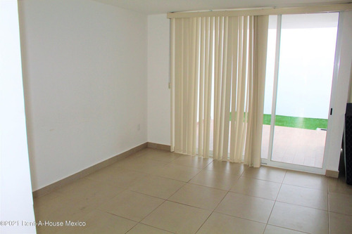 Imagen 6 de 14 de Casa En Zibata Con Vistas Espectaculares A Todo El Valle Lpd 22-407