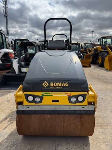 Compactador Bomag 120ads 2700kg