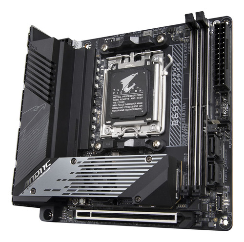 Placa-mãe Gigabyte B650i Aorus Ultra Mini-itx Am5 Ddr5