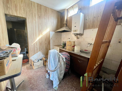 Imagen 12 de 30 de Venta En Block. 2 Locales Y 4 Dptos. Ideal Inversionista.