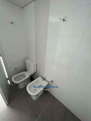Imagen 7 de 10 de Estrene A Metros De 18 De Julio Y 3 Cruces. 1 Dormitorio Cw194127