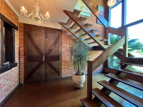 Imagem 7 de 30 de Casa Em Condomínio, 3 Dorm (1ste) Casa Rústica Linda, 2 Lareiras, Piscina, Gourmet! - Reo580066