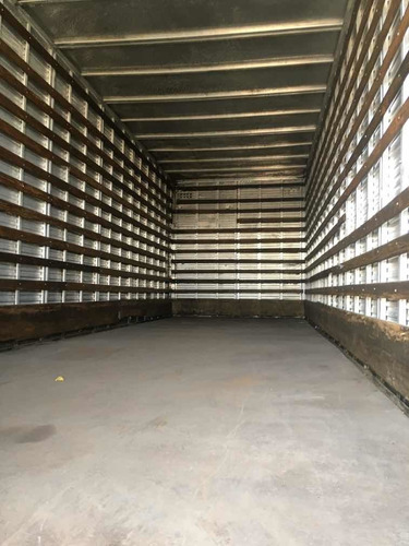 Imagem 10 de 15 de Bau De Aluminio 8,50 Por 2,70 Altura
