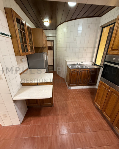 Amplio Departamento En Venta En Plaza Perú, Concepción