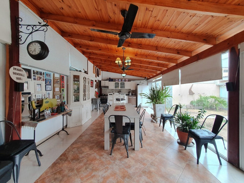 En Venta Casa 2 Dormitorios Con Pileta En Córdoba Capital