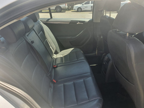 Imagen 12 de 13 de Volkswagen Jetta Mk6 2015 Se Gli