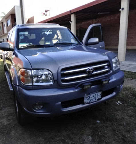 Toyota Sequoia Limited 4x2 2002