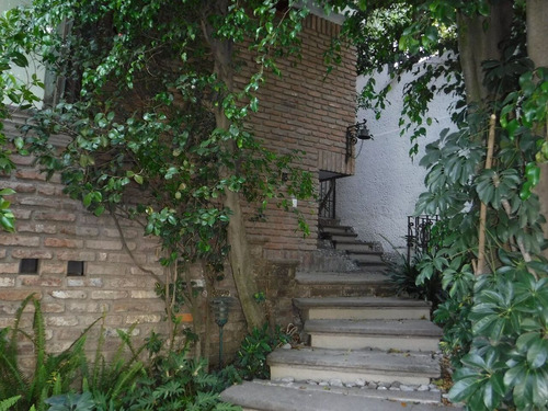 Casa Recien Remodelada A Una Cuadra De Monte Libano