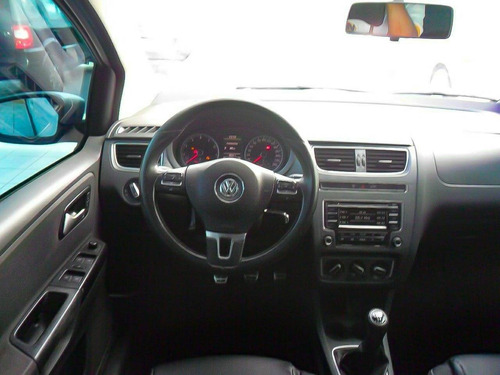 Volkswagen Crossfox 1.6 Mi Flex 8v 4p Manual