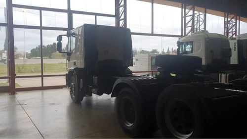 Imagen 8 de 15 de Iveco Tector 170 E/30. Balancin 300hp. Año 2019
