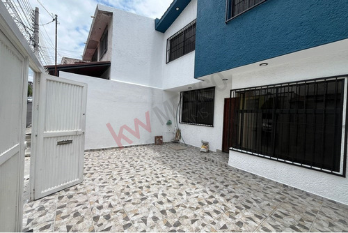Casa En Renta En Plazas Del Sol 1ra Seccion 3 Recámaras