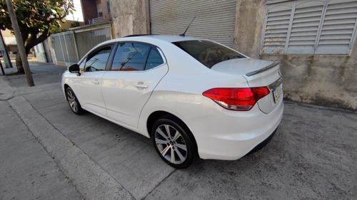 Imagen 14 de 18 de Citroën C4 Lounge 2019 1.6 Hdi 115 Feel Pack 10 Años Oport!!