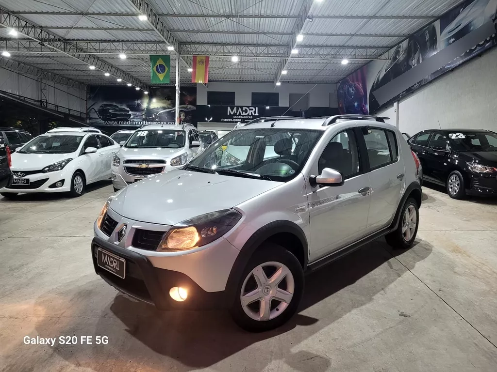 Renault Sandero SANDERO STEPWAY HI-FLEX 1.6 16V 5P