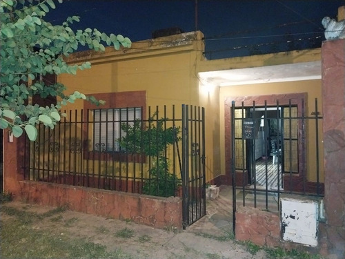 Venta Casa 2 Dormitorios Con Cochera