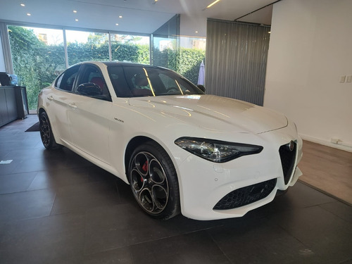 Alfa Romeo Giulia 2.0 280cv Veloce