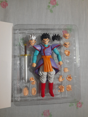 Tipo S.h. Figuarts Super Saiyan Trunks Future (Usado)