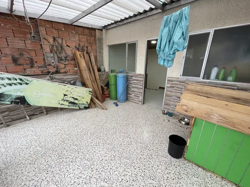 Casa En Venta En Sausalito 1. Cod V1085