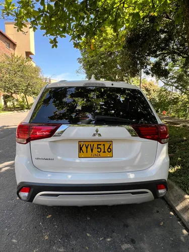 Kaiteki 2.4 4x4 Cvt Lx - Blanco Perla - 4x4 - 2.360 Cc