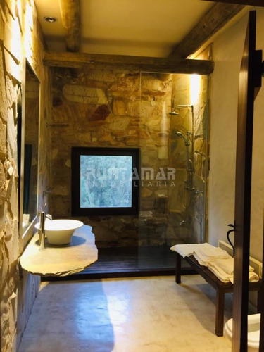 Imagen 20 de 24 de Importante Casa En Chacra Ubicada En Rincon Del Indio