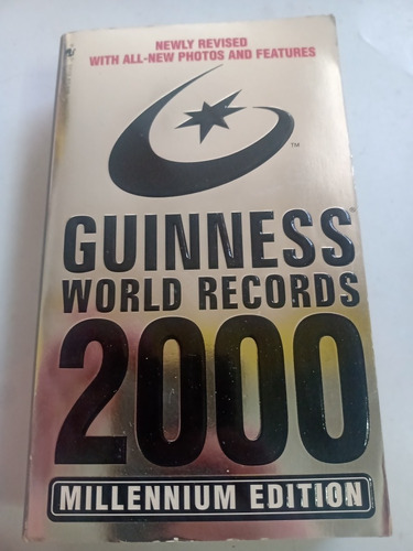 Guinness World Records 2000 Millennium Edition En Inglés