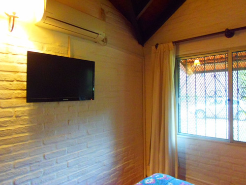 Imagen 10 de 14 de Hermoso Chalet 200 Metros Del Mar !!!