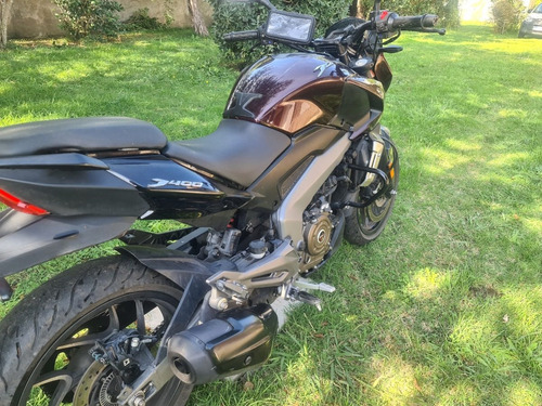 Bajaj Dominar 400 Modelo 2018.