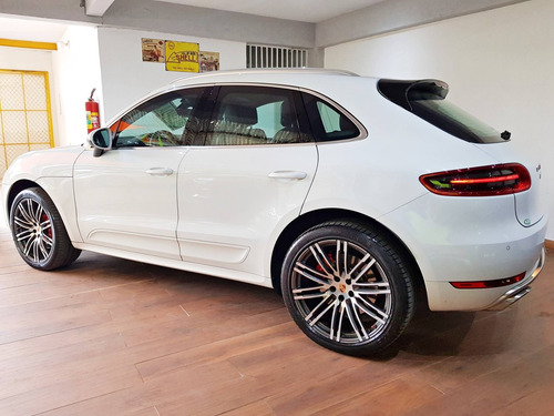 Porsche Macan 3.6 24v V6 Turbo Gasolina 4p Automático