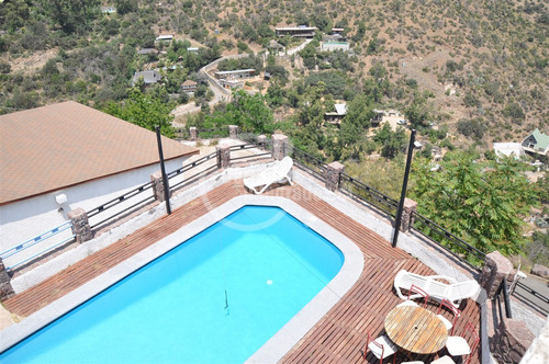 Casa En Venta En El Arrayán, Vista Insuperable Espectacular