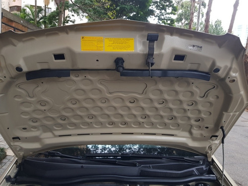 Imagem 8 de 11 de Chevrolet Vectra 2006 2.0 Elegance Flex Power Aut. 4p