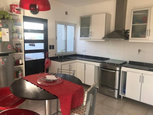 Imagen 11 de 24 de Maroto Propiedades - Vende - El Canton