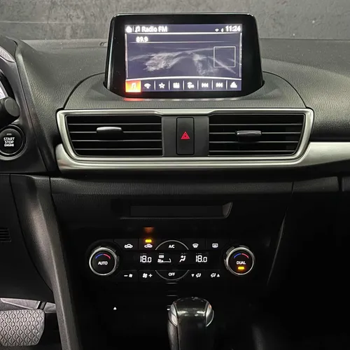 Mazda 3 2.0 Touring At