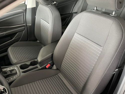 Imagen 3 de 13 de Nuevo Jetta Comfortline 250 Tsi At Modelo 2022