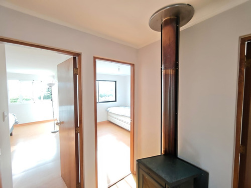 Broker Bosques 5d-5b-sala Estar- Piscina - Patio