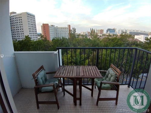 Imagem 11 de 12 de Apartamento - Ap00260 - 34796687