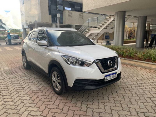 Nissan Kicks S Cvt