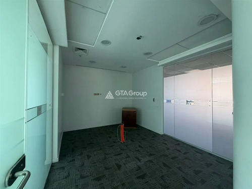 Arriendo Oficina 863 M2 Habilitada. Ricardo Lyon