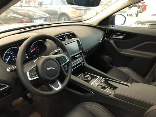 Jaguar F-pace 2.0 16v Turbo Diesel Prestige Awd 4p